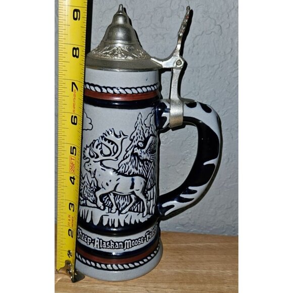 Beer Stein Avon Collectible Ceramic & Pewter Lidded - Picture 4 of 13